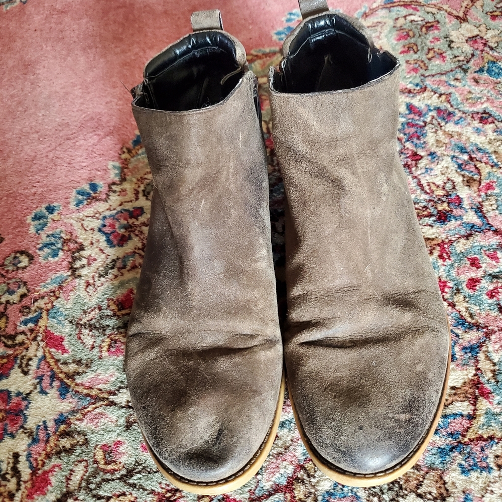 Franco Sarto Chelsea boots